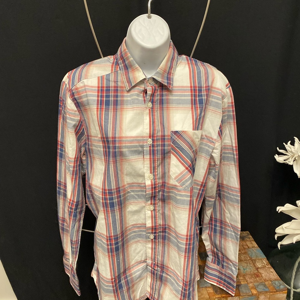 Volcom button up shirt